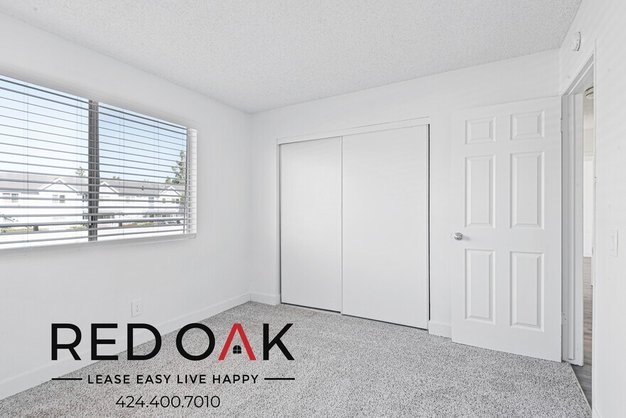 Building Photo - 13325 Heacock St