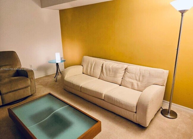 Building Photo - 6423 Collins Ave