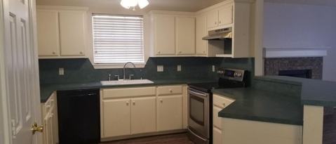 Building Photo - 8413 Uvalde Ave