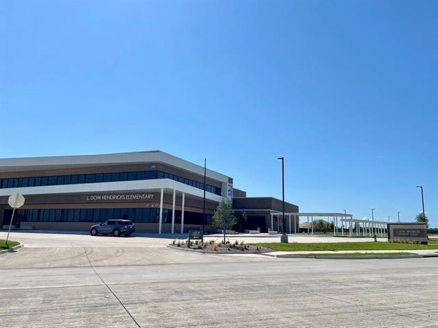 Building Photo - 301 Tartane Dr