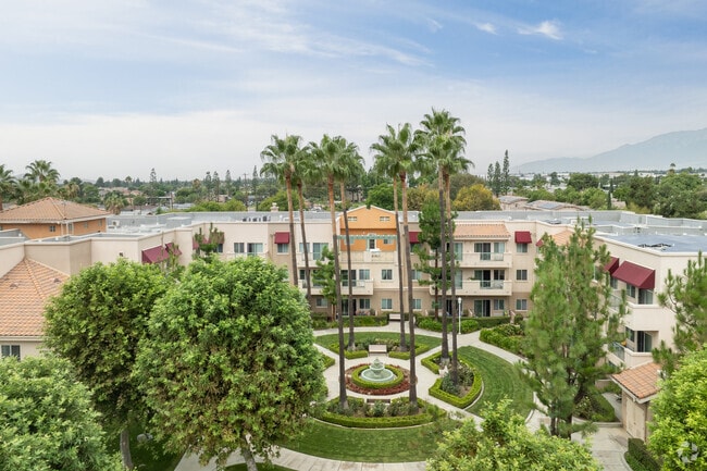 Building Photo - Telacu La Paz