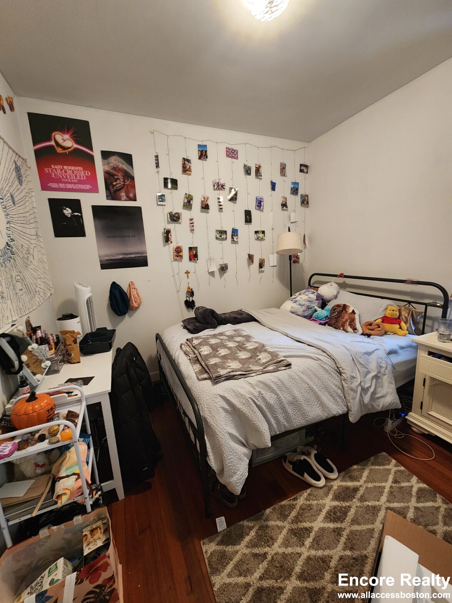 Building Photo - 11 Stearns Rd