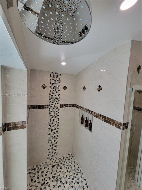 Building Photo - 237 SW 47th St