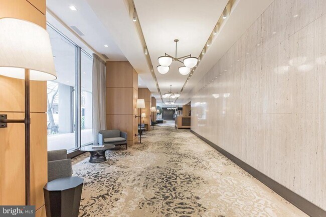 Building Photo - 226 W Rittenhouse Square