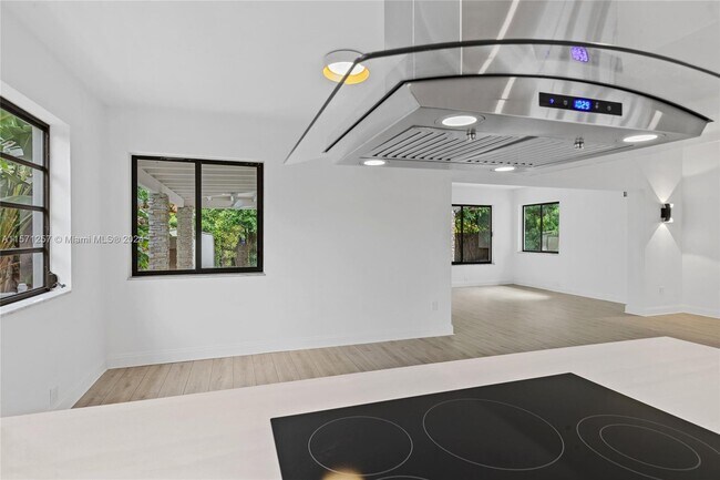 Building Photo - 7525 Adventure Ave