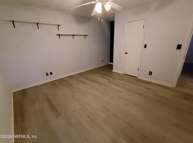 Building Photo - 1183 Violet St