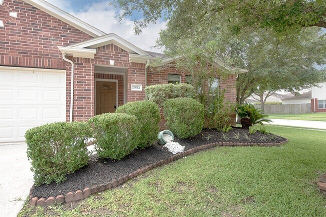 Building Photo - 2753 Foster Hill Dr
