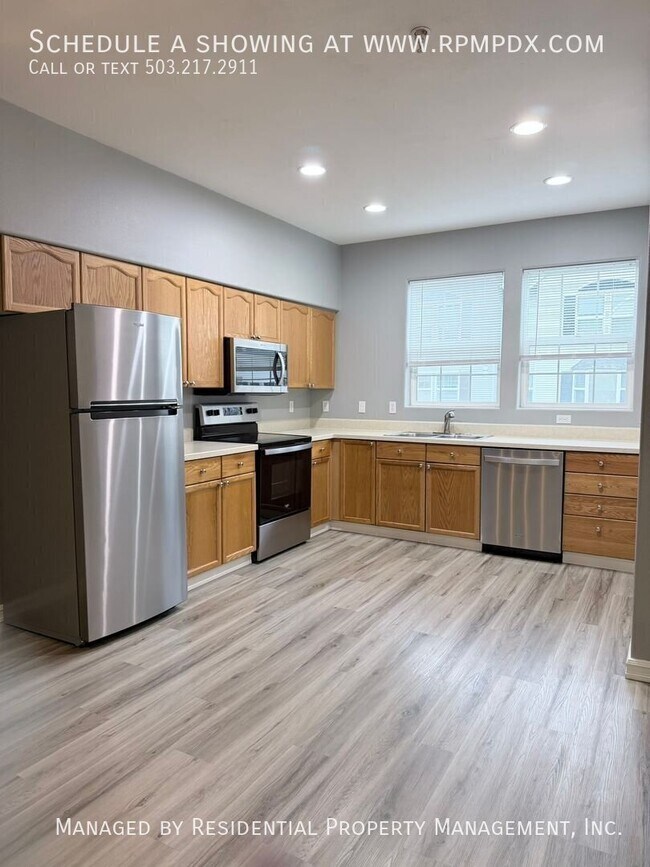 Building Photo - 14320 SW Cougar Ridge Dr