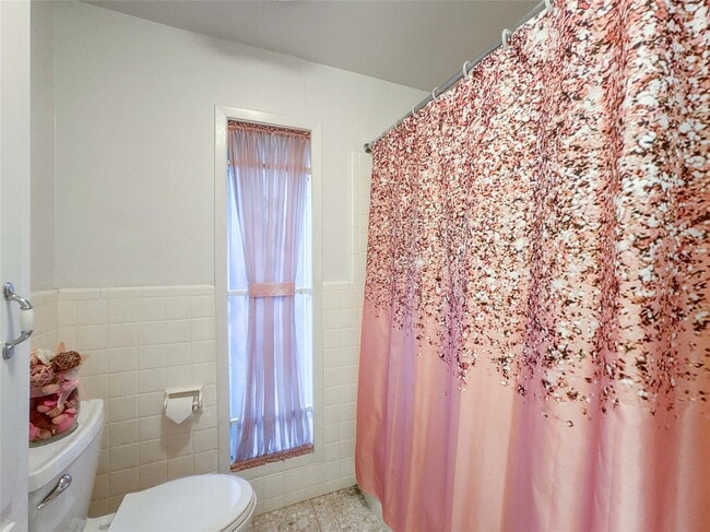 Building Photo - 5126 Berry Creek Dr