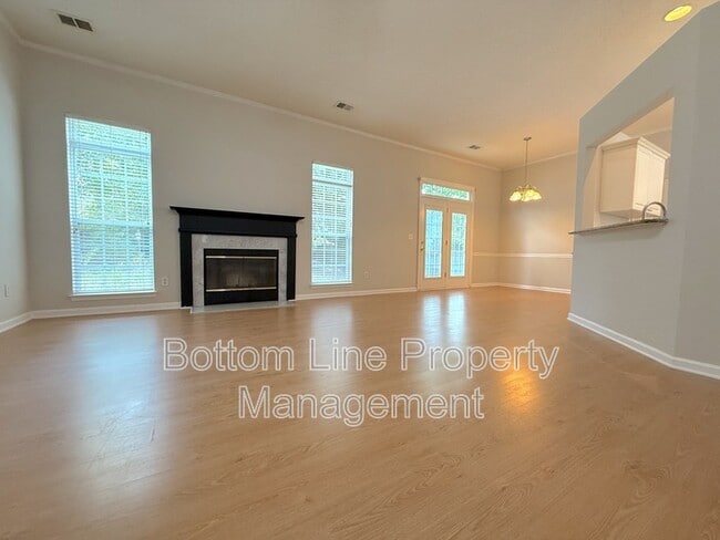 Building Photo - 12334 Heritage Hills Ln