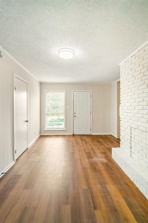 Building Photo - 3701 Joslyn St