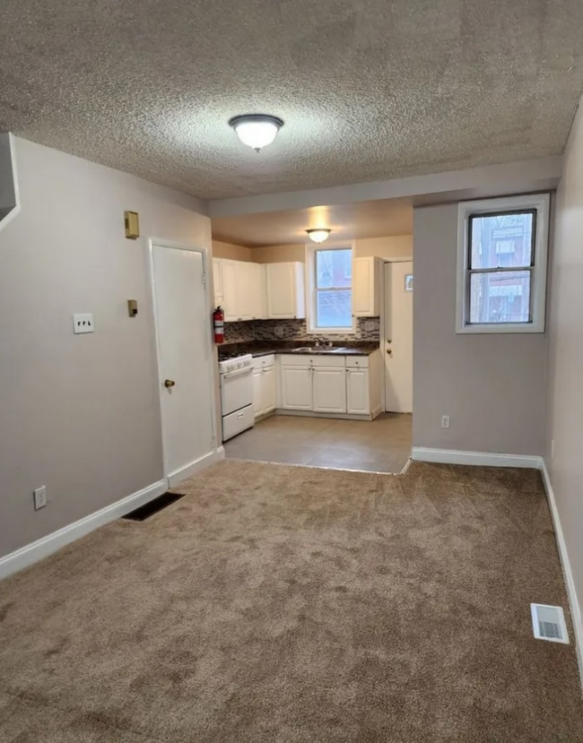 Building Photo - 3129 N Bambrey St