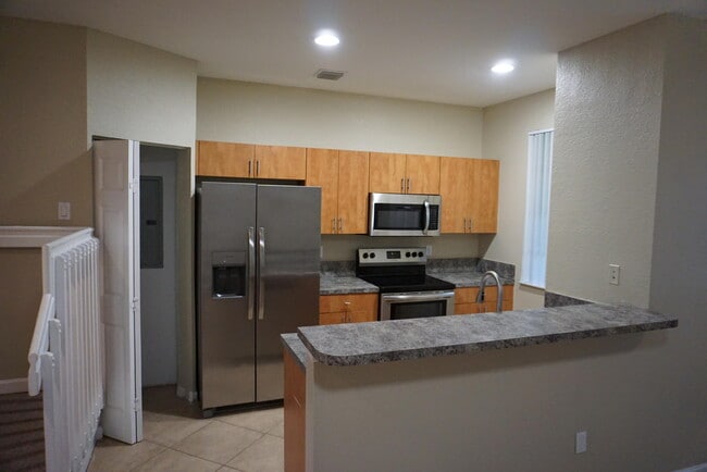 Primary Photo - 1108 Lucaya Dr