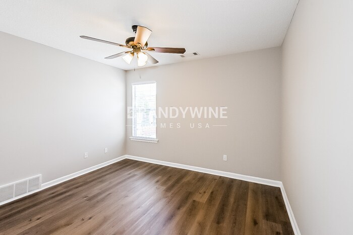 Building Photo - 5363 Waterdance Dr