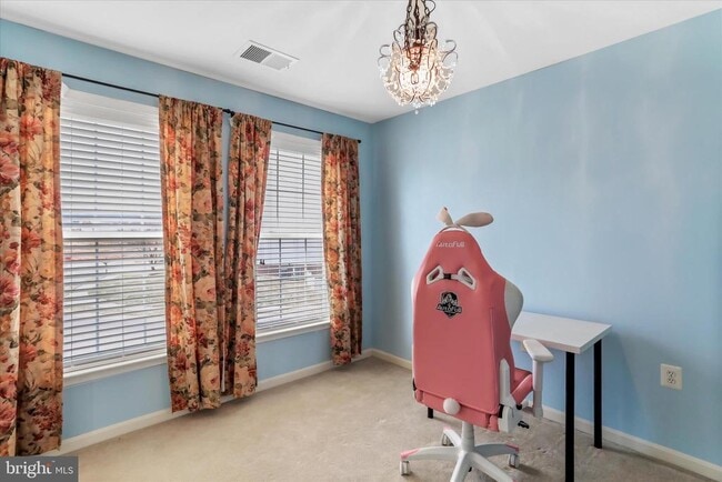 Building Photo - 301 Fontana Cir