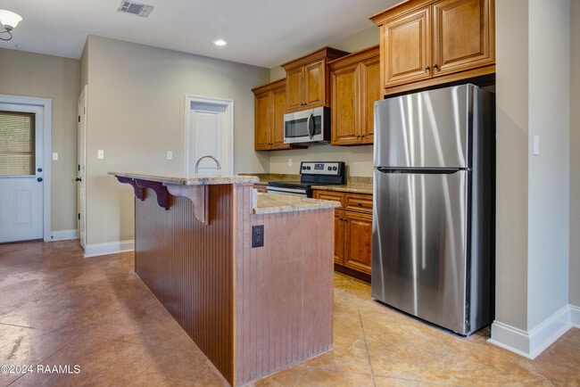 Building Photo - 1000 Tulane Ave