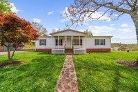 Building Photo - 372 Porter Springs Rd