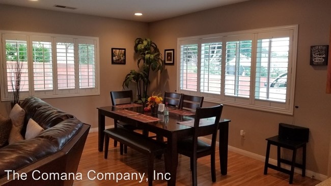 Building Photo - 12770 Jackson Hill Dr