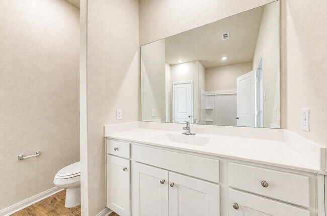 Building Photo - 1512 Jean Mdw Dr
