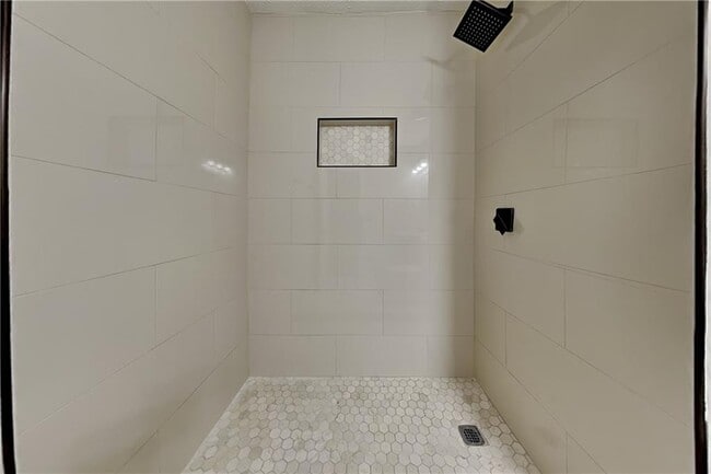 Building Photo - 2513 Mistletoe Ln SW