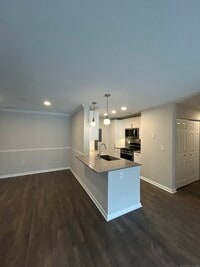 Building Photo - 138 Hollow Tree Ridge Rd