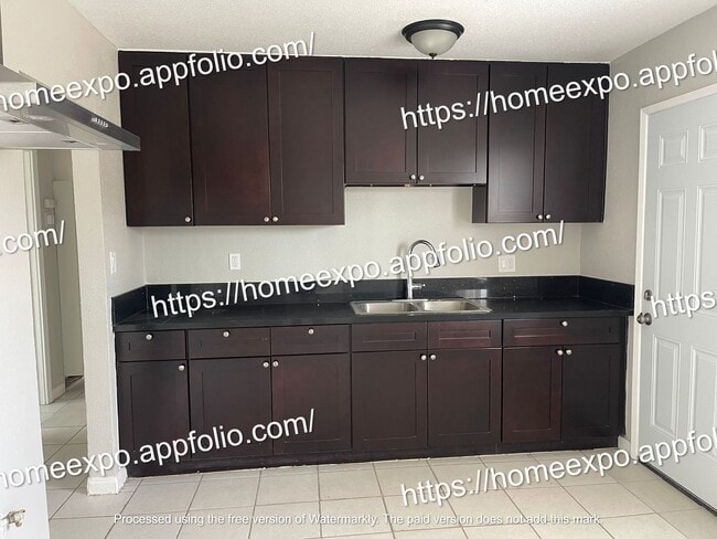 Building Photo - Nice Home For Rent In Moreno Valley