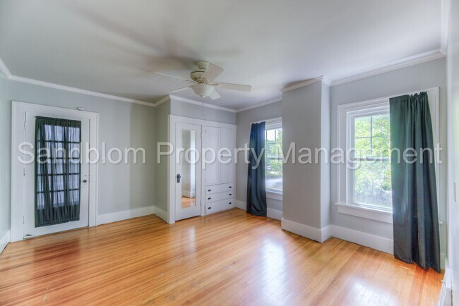 Building Photo - For Lease | TU | 5 Bed + 3 Bath | $2500 Rent