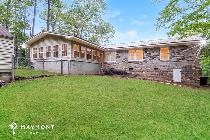 Building Photo - 14347 Ashborough Dr