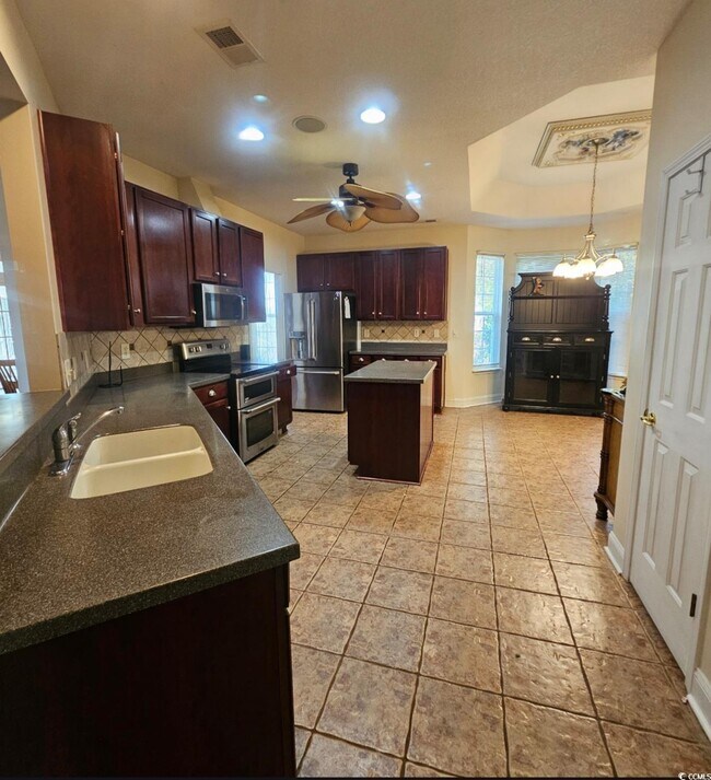 Building Photo - 4722 Harvest Dr
