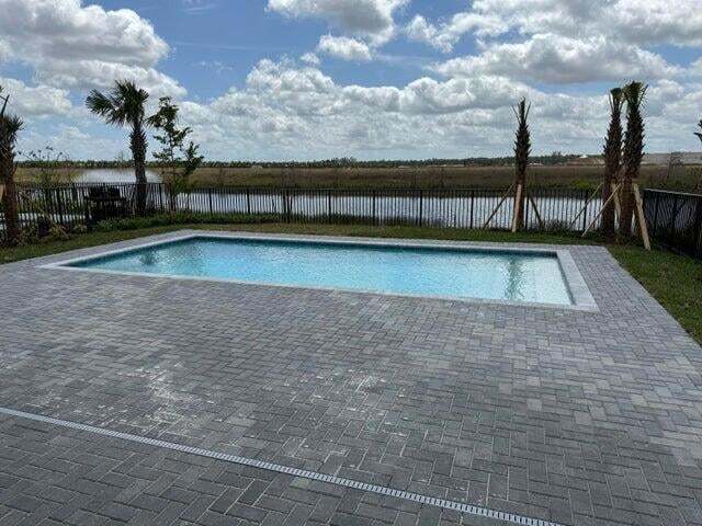Building Photo - 12586 Nautilus Cir
