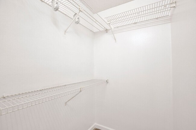 Building Photo - The Landings Condominiums