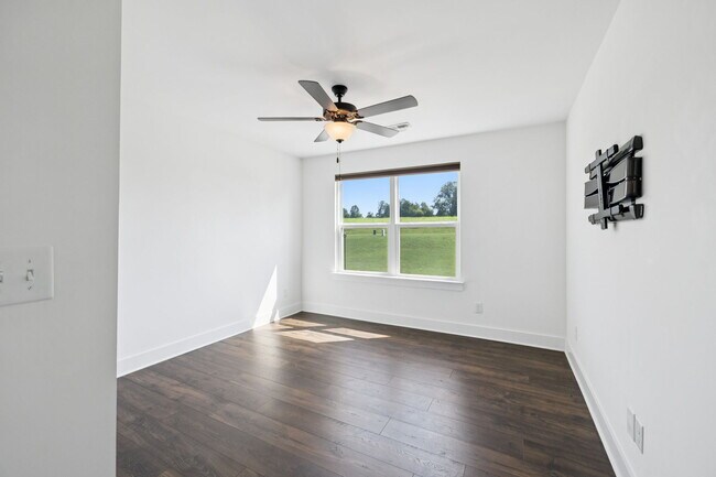 Building Photo - 2183 Nectar Ln