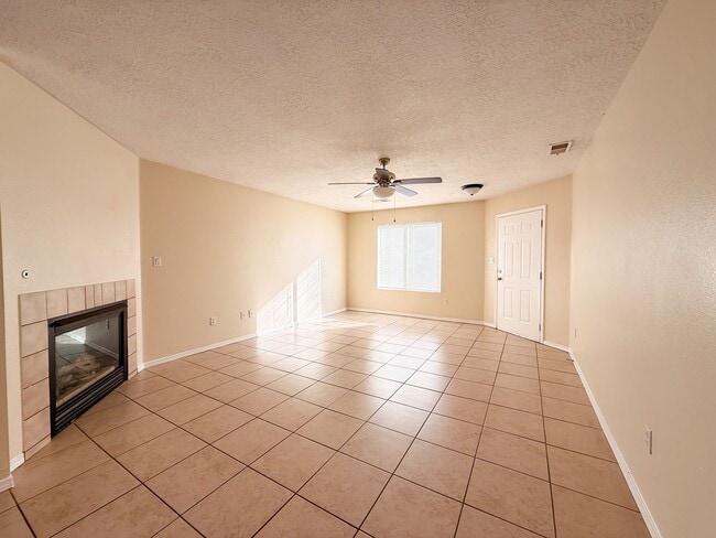 Building Photo - Mirabella Home!