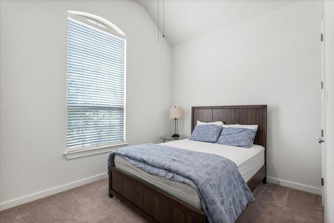 Building Photo - 849 Whitetail Dr