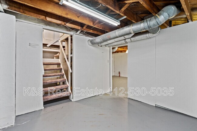 Building Photo - 801 Jefferson Rd