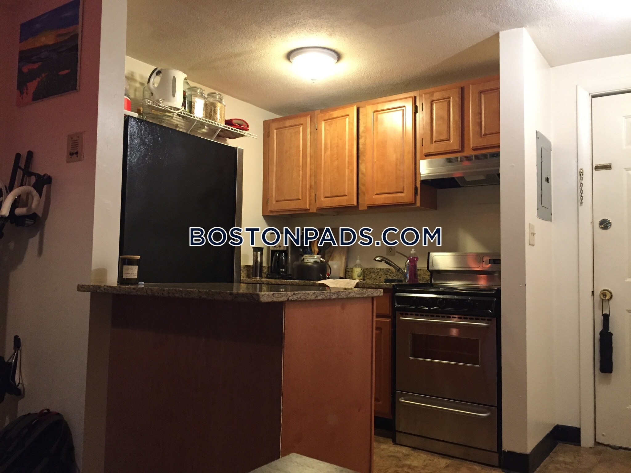 Building Photo - 385 Dorchester St