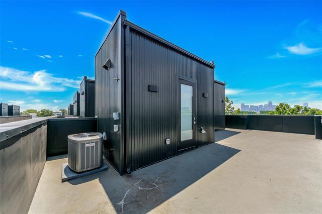 Building Photo - 1961 Dowgate Ct