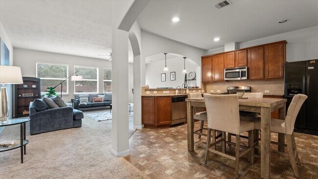 Building Photo - 10543 Day Trail Ln