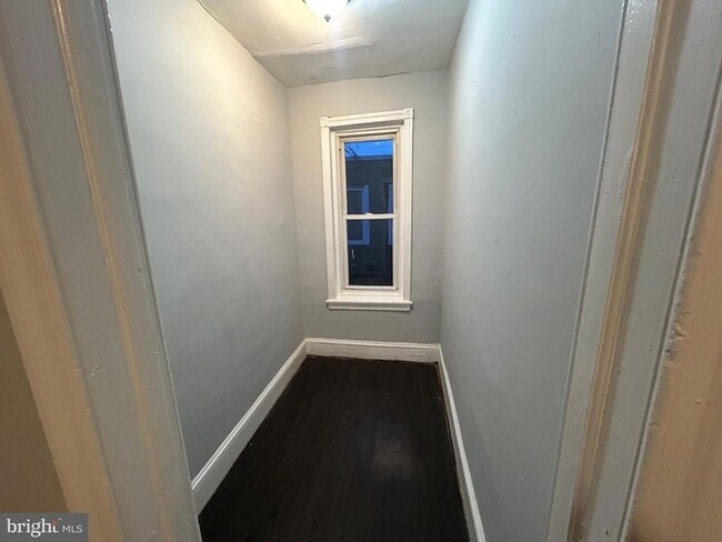 Building Photo - 4545 N Hicks St