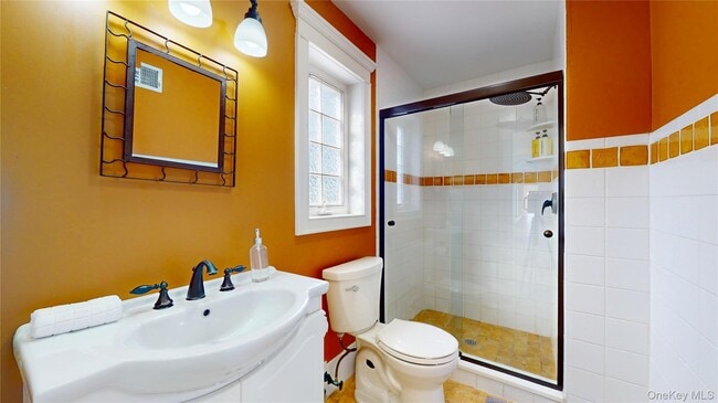 Building Photo - 750 Dune Rd