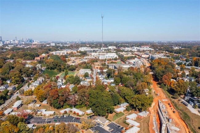 Building Photo - 987 Alloway Pl SE