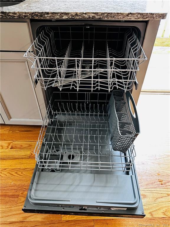 Building Photo - 31 Brainerd Rd