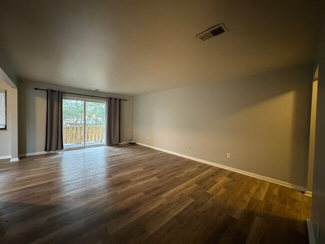 Building Photo - THE VILLAGES SOUTH 310