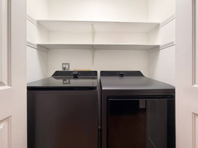 Building Photo - 110 Waltons Creek Rd