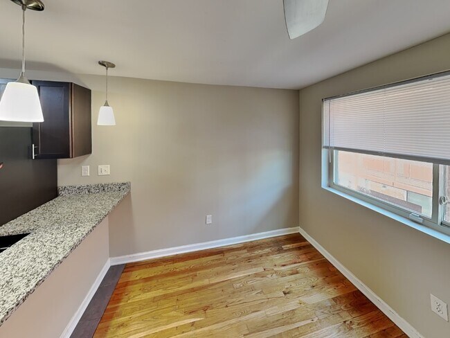 Building Photo - Lantern Square Apartments-A3