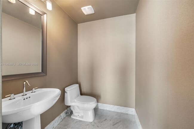 Building Photo - 244 Biscayne Blvd