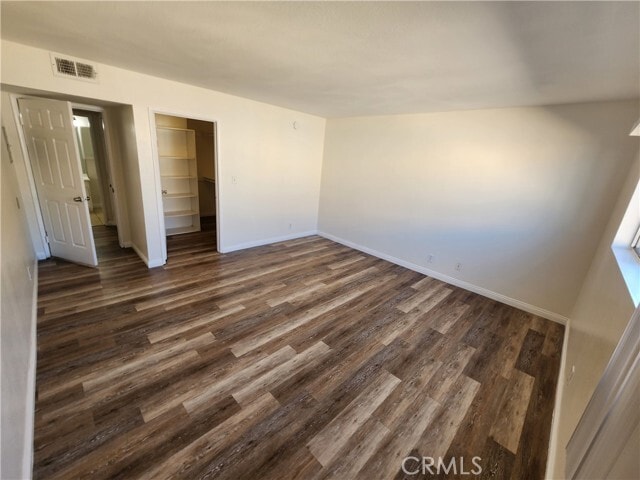 Building Photo - 14006 Vanowen St