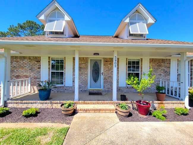 Building Photo - 3902 India Cove