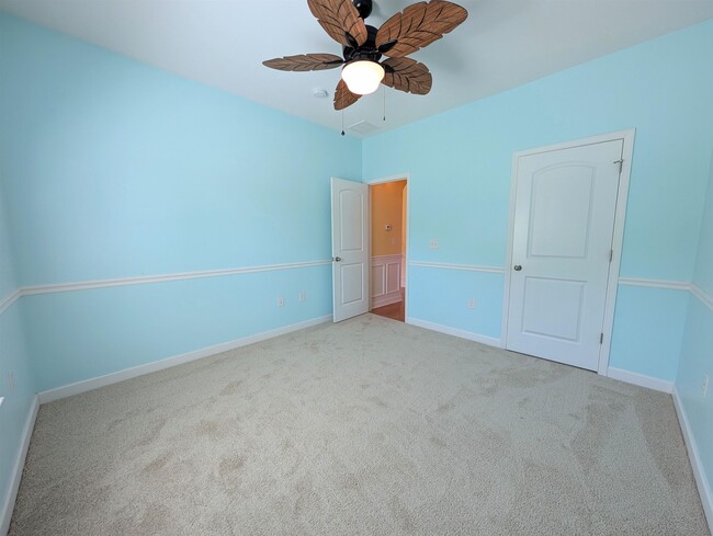 Building Photo - 244 Belclare Way