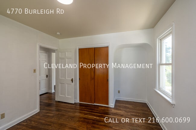 Building Photo - 4770 Burleigh Rd